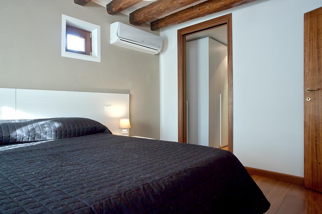 Good Wine Apartments Venice Bilik gambar