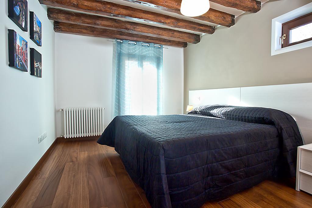 Good Wine Apartments Venice Bilik gambar