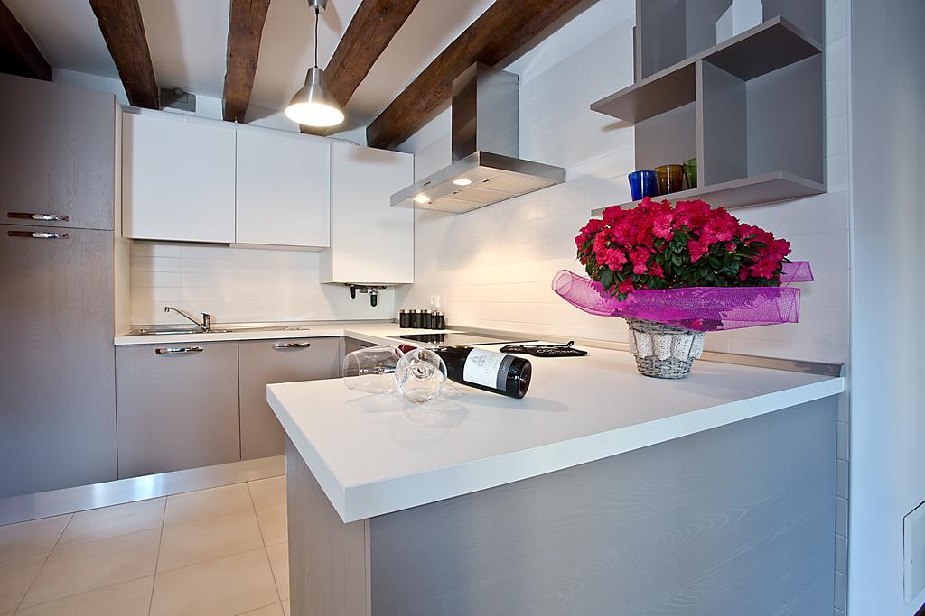 Good Wine Apartments Venice Bilik gambar